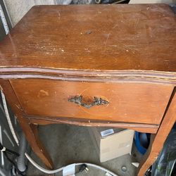 Antique Sewing Machine 