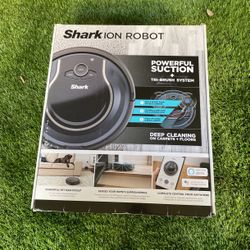 Shark robot vacuum