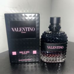 Born in Roma intense Valentino Perfume 