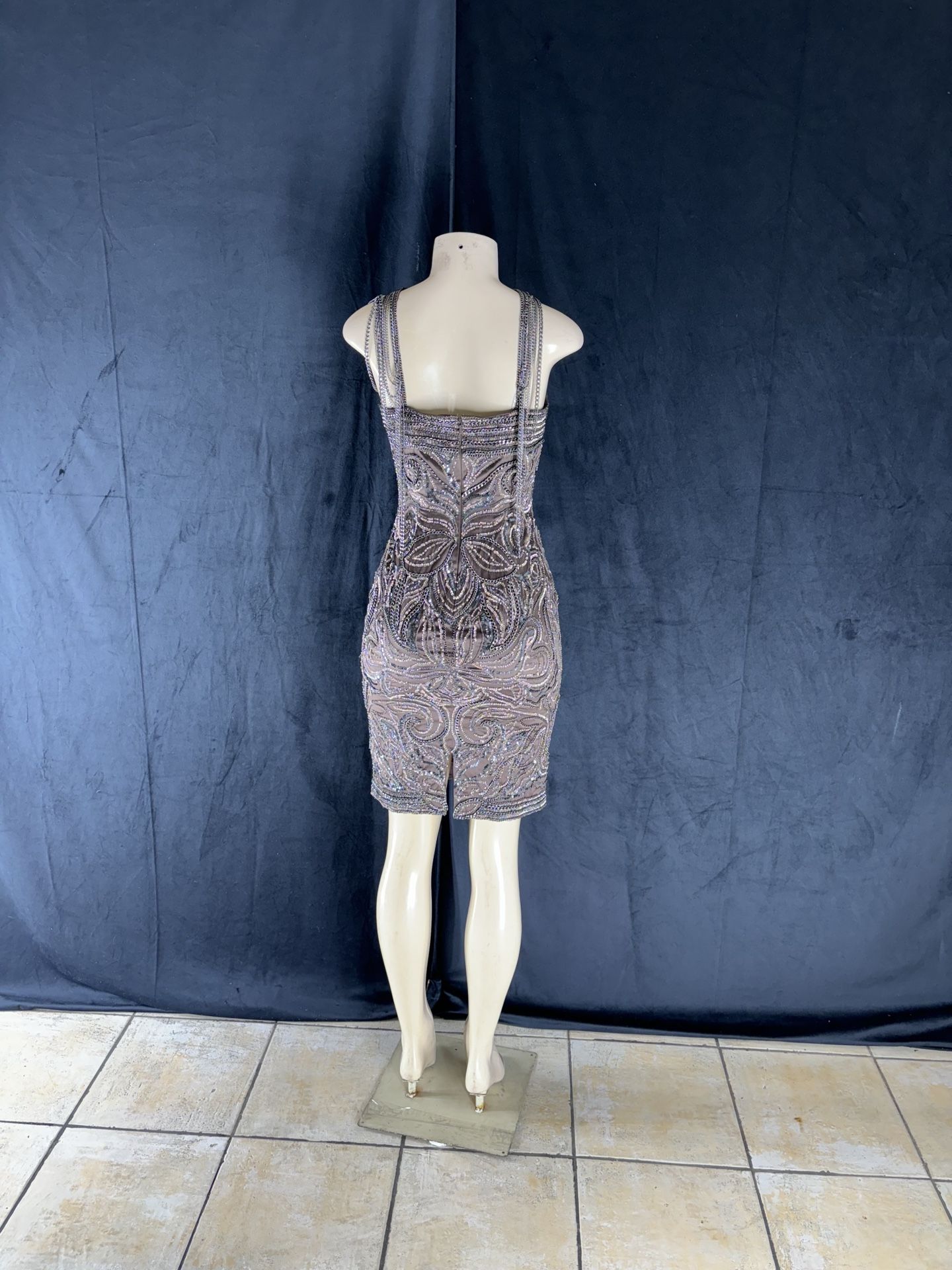 Mandalay Dress Size 6