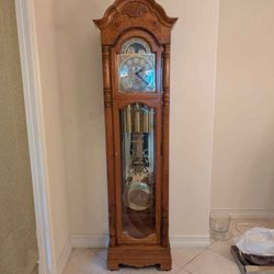 Howard Miller Richmond Grandfather Clock 