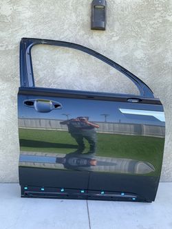 Kia Sorento Right Front Door