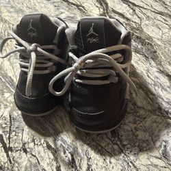 Baby sneakers size 2C