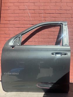 2021 2022 2024 Chevy Tahoe Cadillac Escalade Front door LH