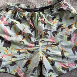 Patagonia Swim Trunk Men Board Shorts Adult Swimming Size Medium Bird Print
