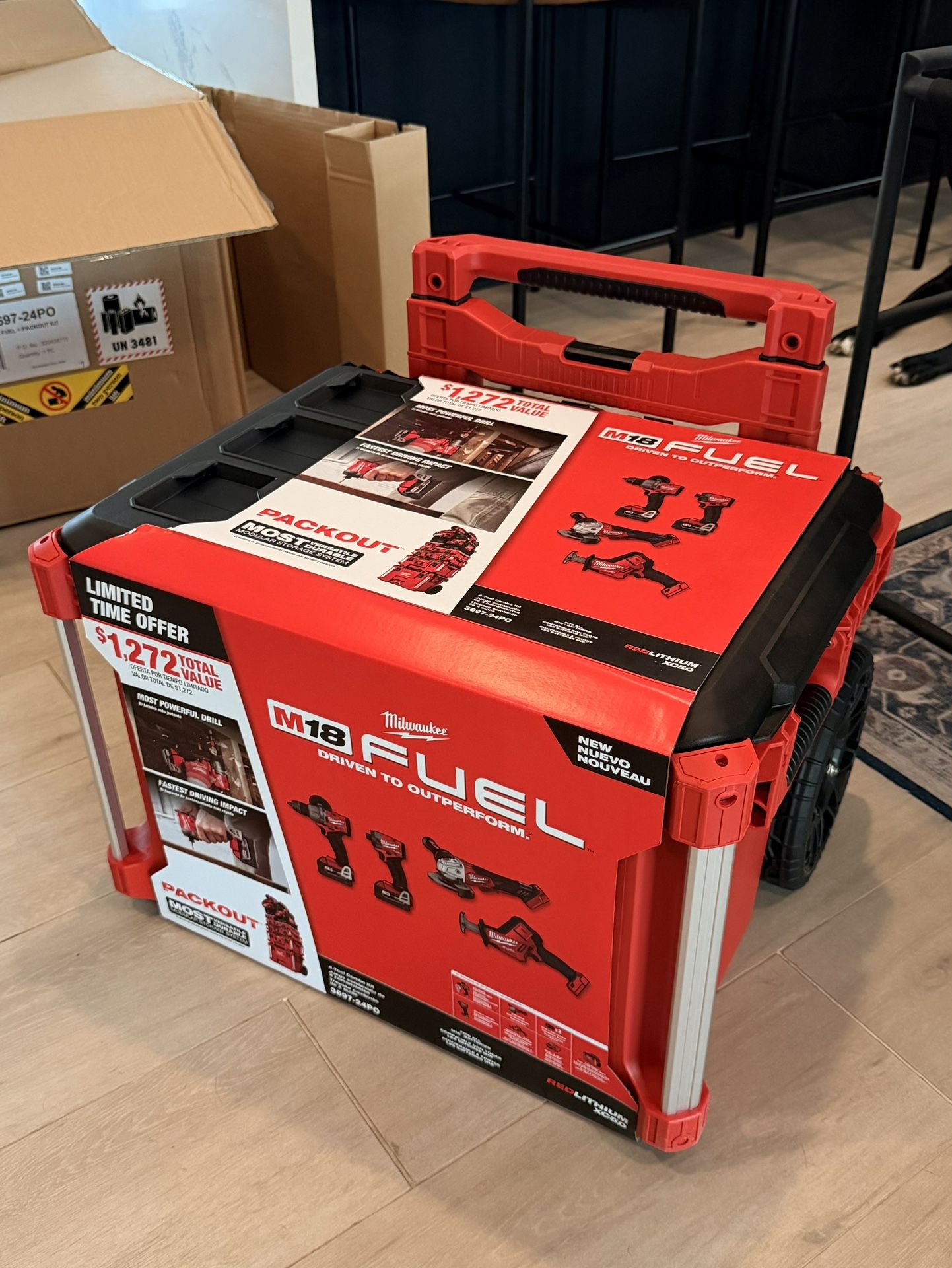 Milwaukee M18 FUEL Combo Tool Kit & PACKOUT Rolling Tool Box