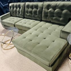 Stunning Stylish Cozy Sectional