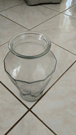 Nice Large vases CHEAP PRICE! $2.50 each