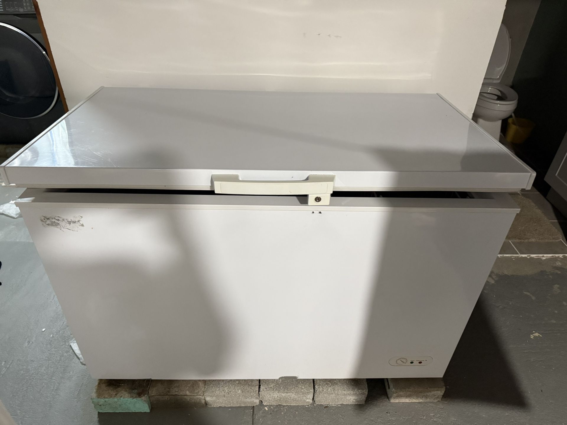 Deep Freezer