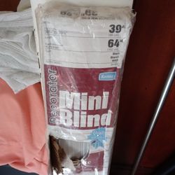 Mini Blind New