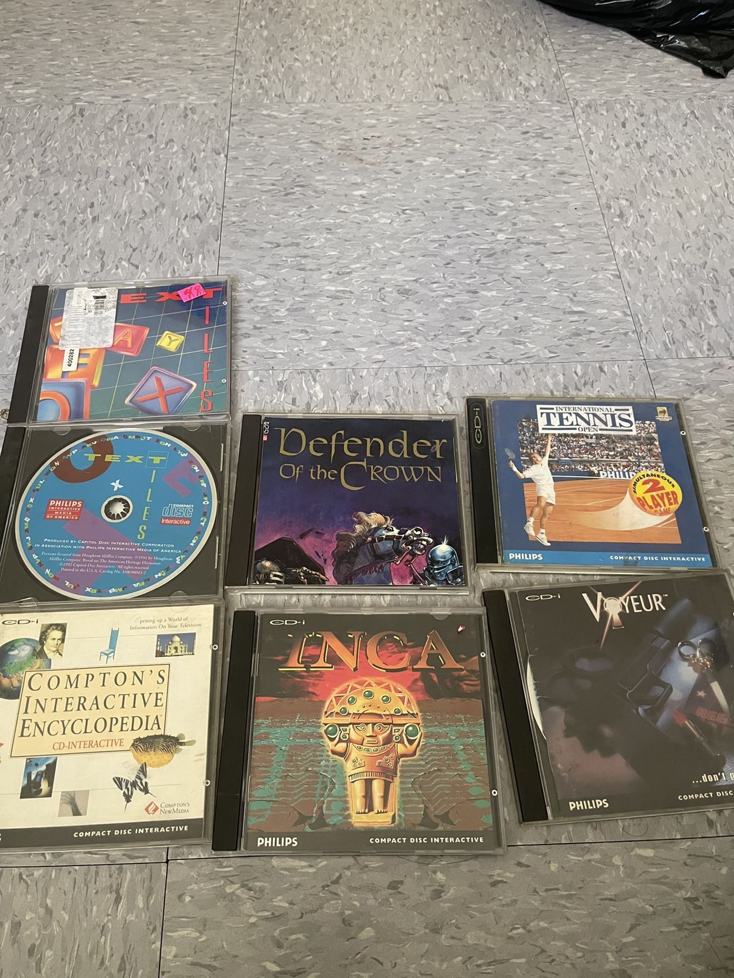 CD-i Games (INCA VOYEUR DEFENDER OF THE CROWN ETC)