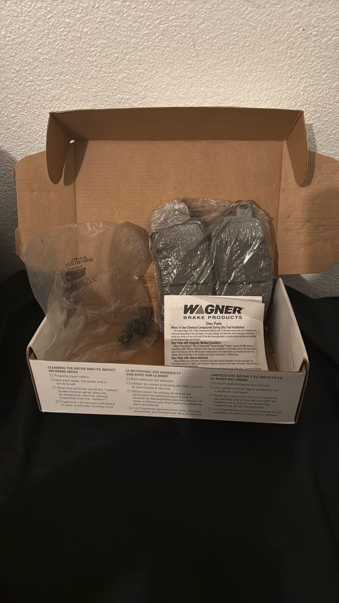 Wagner ThermoQuiet Front Ceramic Brake Pads - QC1711