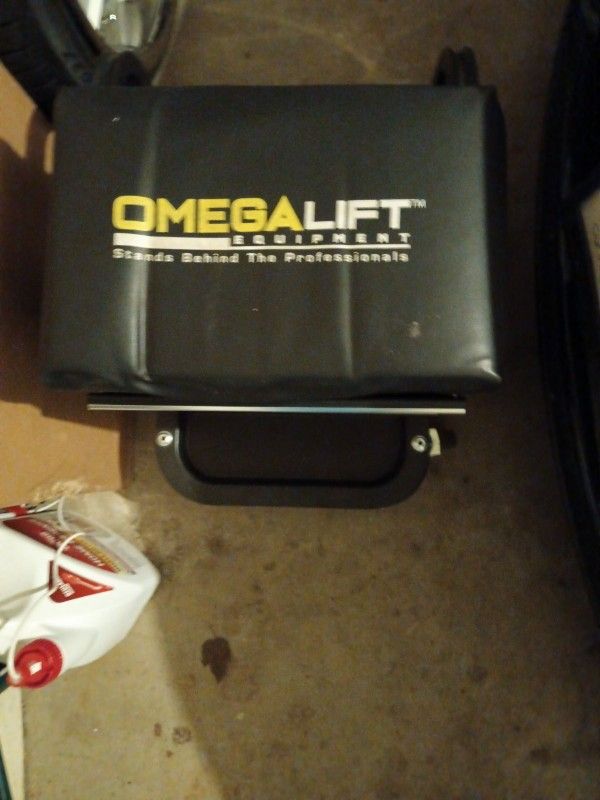 Garage Mechanic Stools