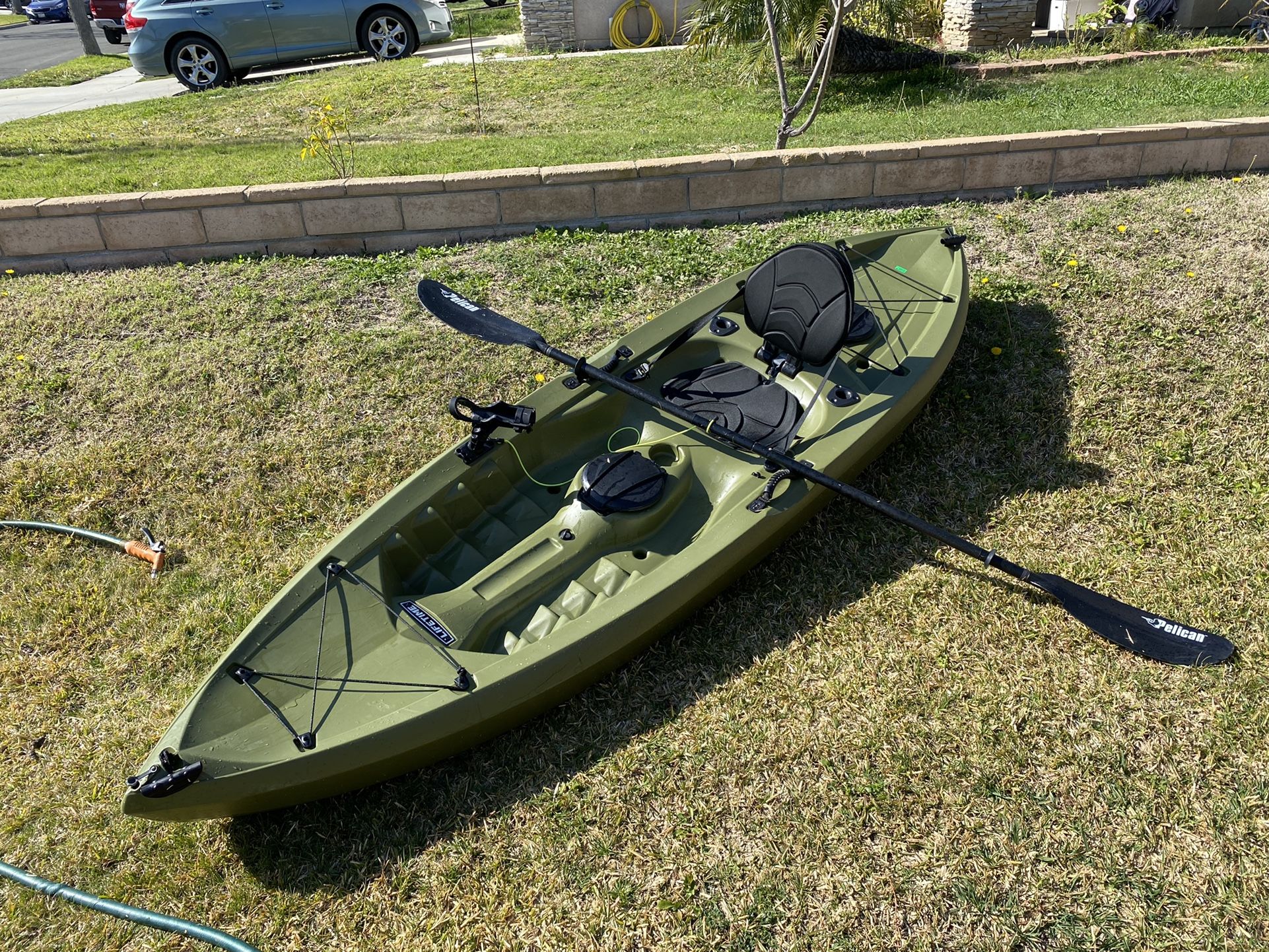10ft Lifetime Fishing Kayak for Sale in Riverside, CA OfferUp