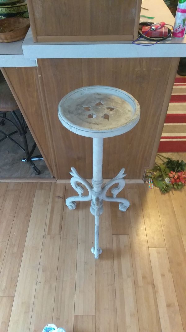 Old Cast Aluminum Plant Stand General In Piedmont Sc Offerup