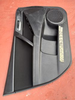 Partes 2012 Mazda 3 Cover de la Puerta del Chofer $50 Good