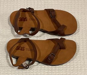 SAS Sandal - size 7.5