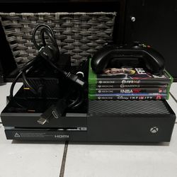 Xbox One 1540 500 GB Console With Controller + Games