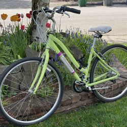 Women’s Cruiser Bike