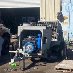 35hp 1990 Wisconsin Plaster/ Concrete Pump/VH4D for (swimming pools & Stucco & Concrete) Natural Gas powered!