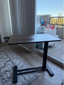 Adjustable side table