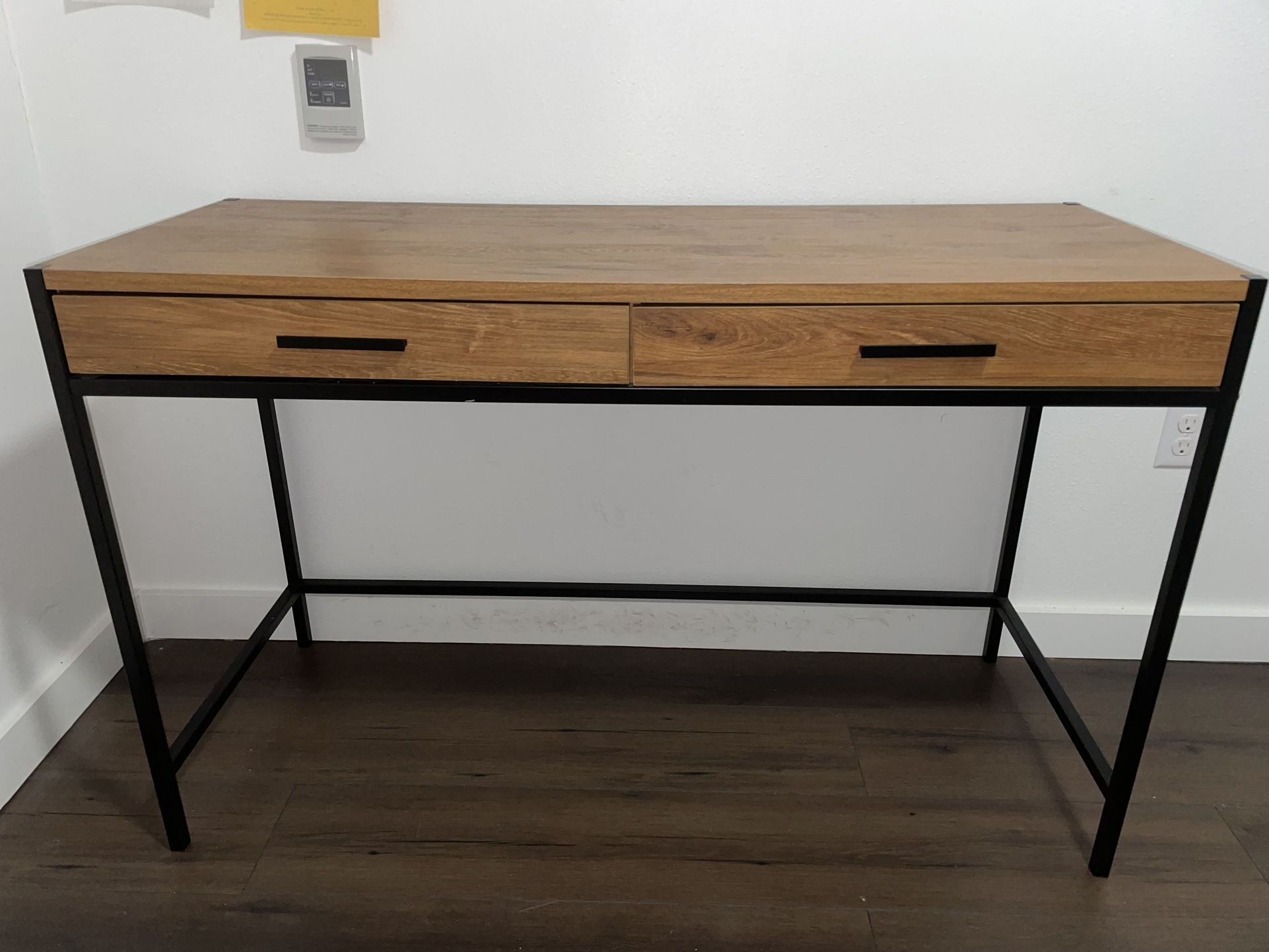 Great Wooden Home Desk