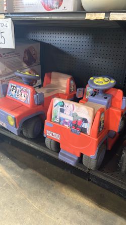 Ride on car toy