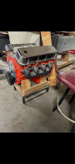 Chevy 454 BBC engine rebuilt 040, mild cam