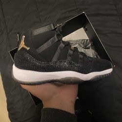 Womens jordan 11