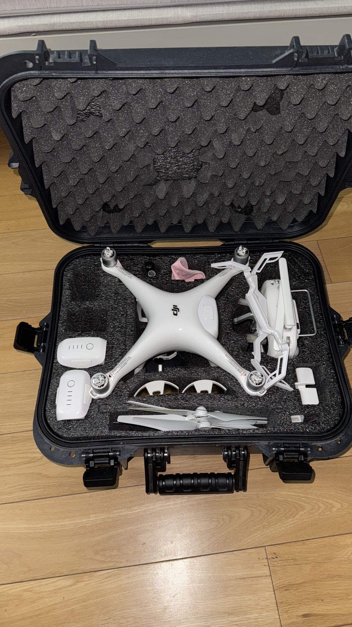DJI Phantom 4