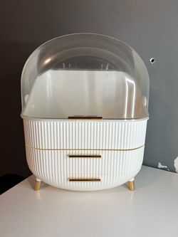 Vintage Style Cream & Gold Makeup Organizer