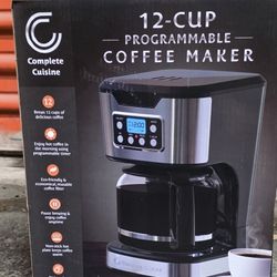 12 CUP COFEE MAKER BRAND NEW $30 FIRM PRICE 