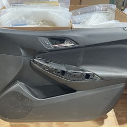 2018 Chevy Cruz Lt Door panel