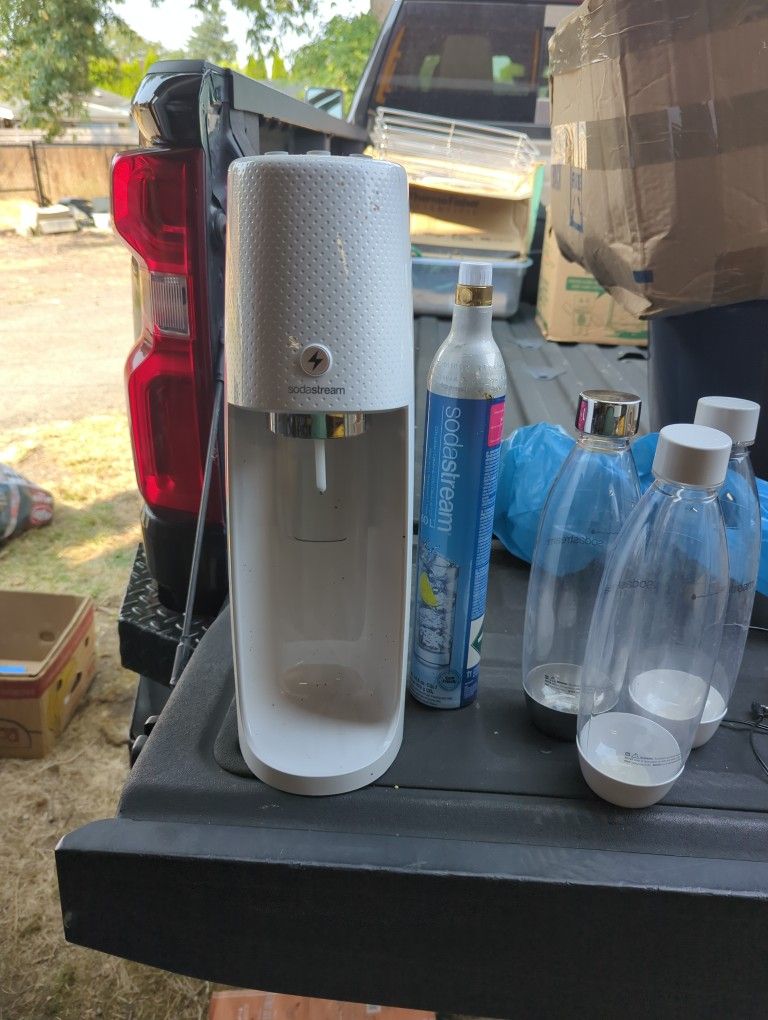 Soda Stream For Making Your Own Drinks