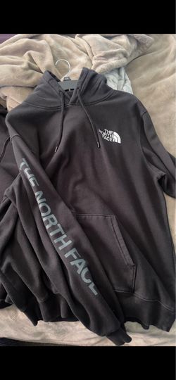 North face sweater