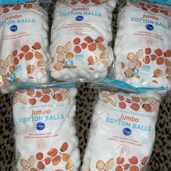 5🔥bags of 200 jumbo cotton balls all 5 for $10 firm on price