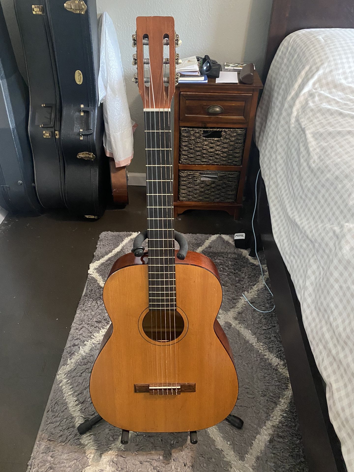 1963 Harmony H173 Acoustic vintage guitar with case