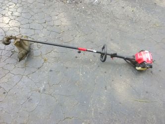 Troybilt 4 cycle weed eater ,runs works great