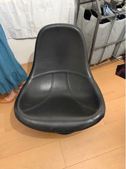 Swivel chair