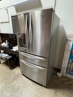 Refrigerator fully working