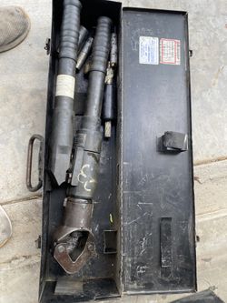 Burndy Hydraulic Crimper