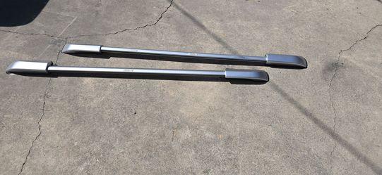 Toyota 4Runner roof rack left and right rails