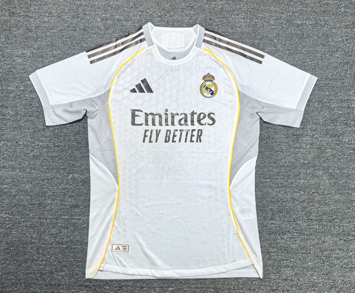 New Real Madrid Home Jersey 25/26 All Sizes S-2Xl