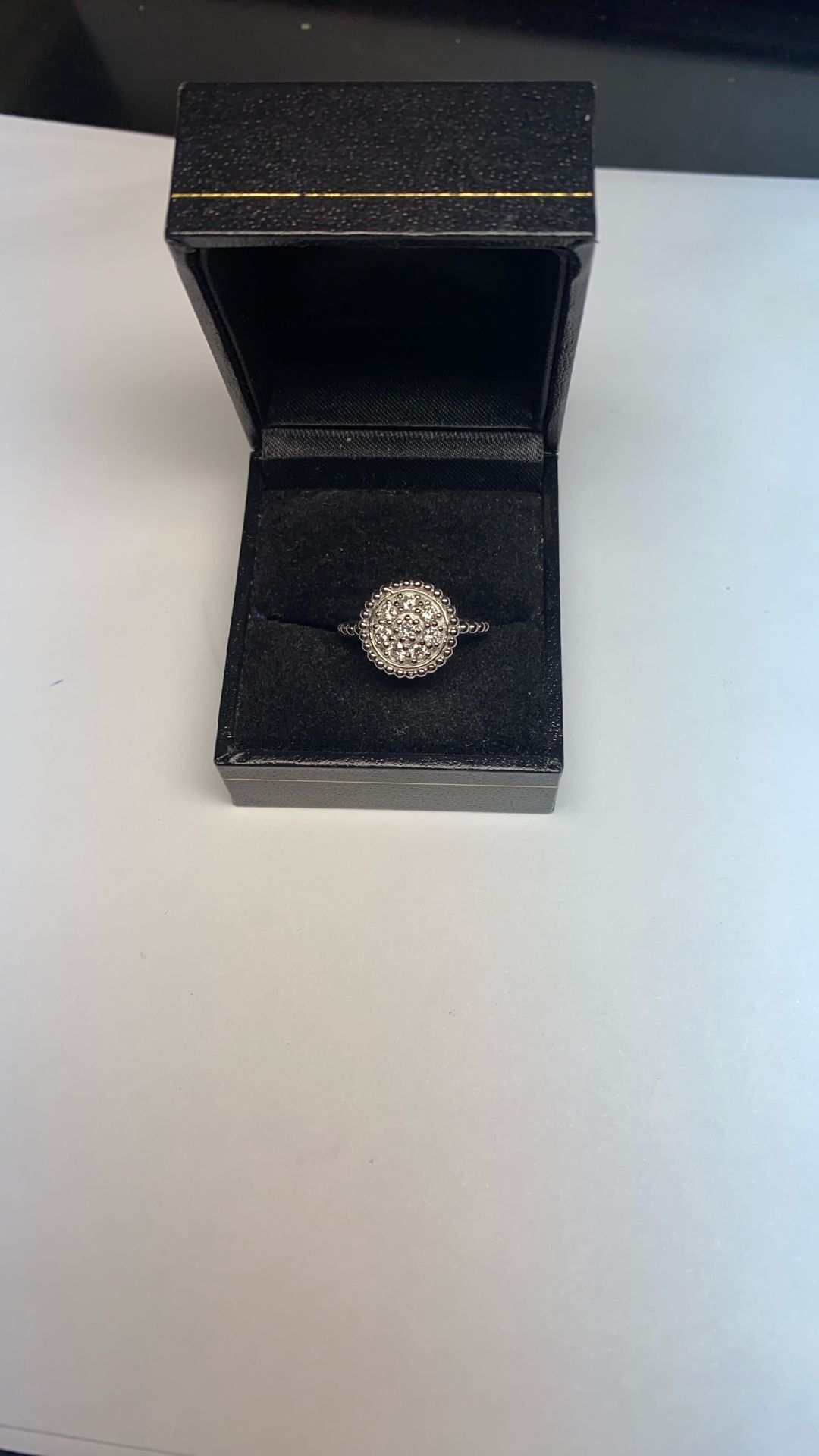 Women’s White Gold Diamond Ring