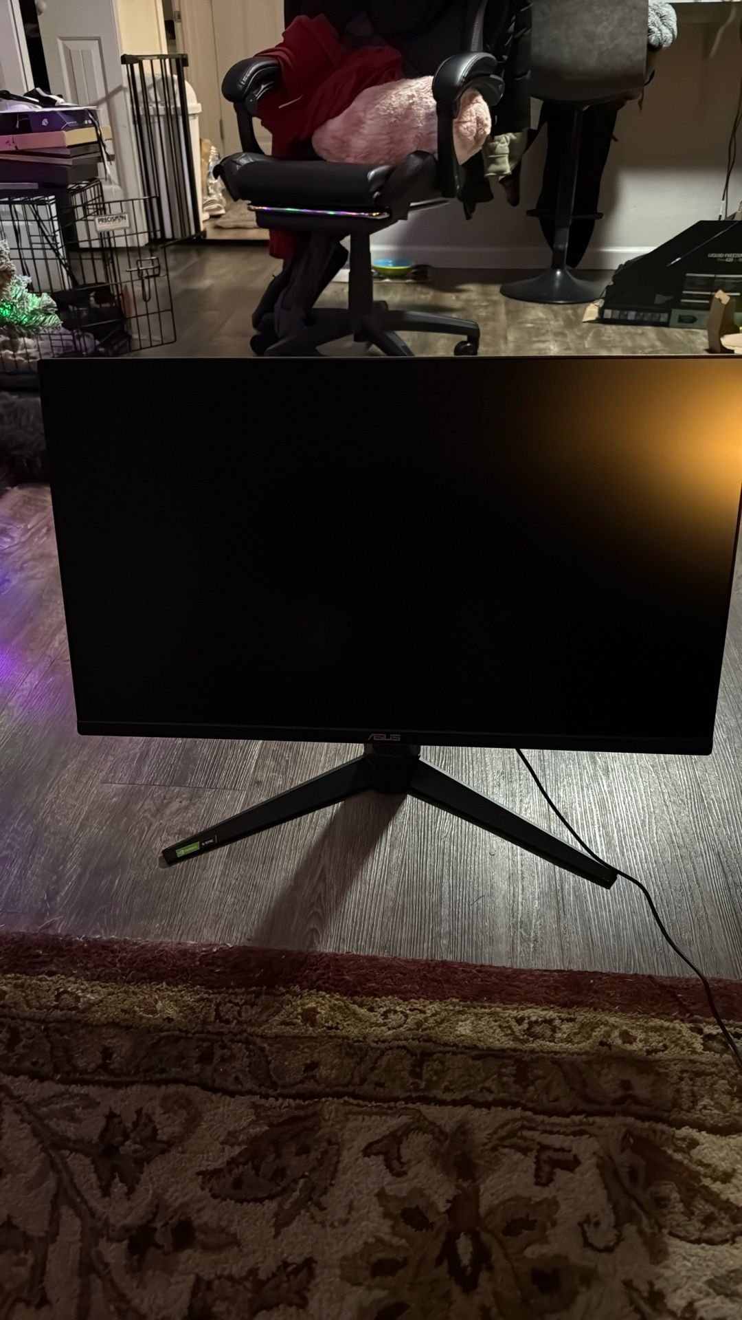 ASUS TUF Gaming 28” 4K 144HZ DSC HDMI 2.1, Monitor (VG28UQL1A) - UHD (3840 x 2160), Fast IPS, 1ms, Extreme Low Motion Blur Sync, G-SYNC Compatible, Fr