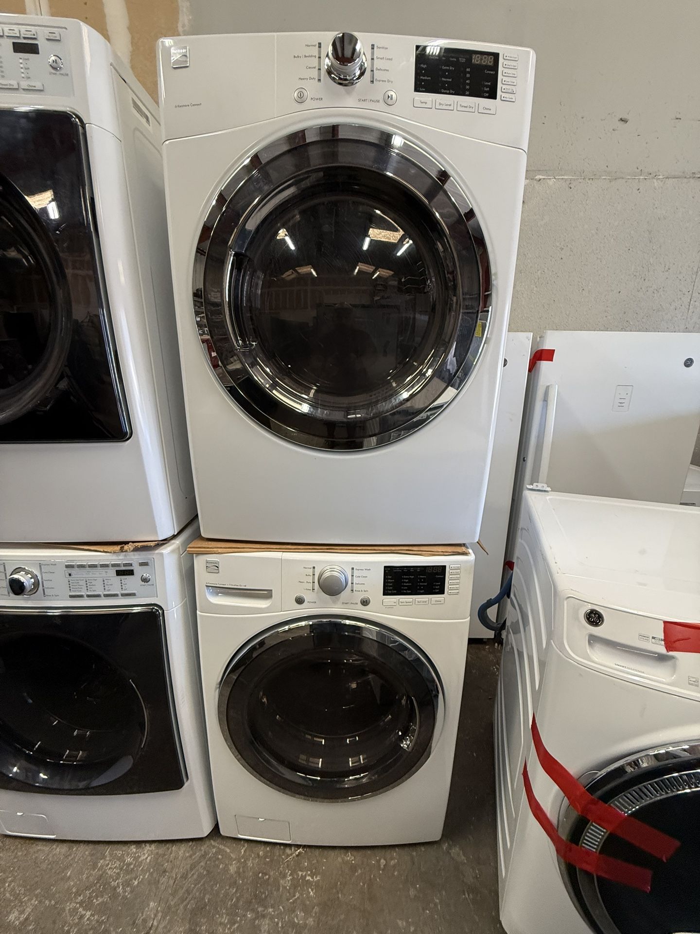 Kenmore Washer & Dryer Set w/ Kenmore Connect Wifi