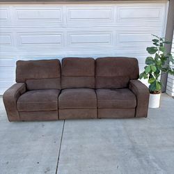 Reclining Couch 