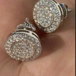 14 Kt Over 925 Silver Simulated Diamonds Mens Earring Screwback  Studs