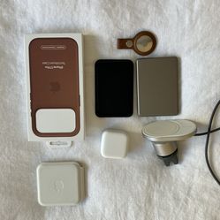 Apple iPhone 17 Pro Tech Accessory Set
