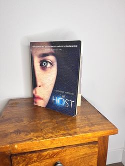 The Host - Stephanie Meyer